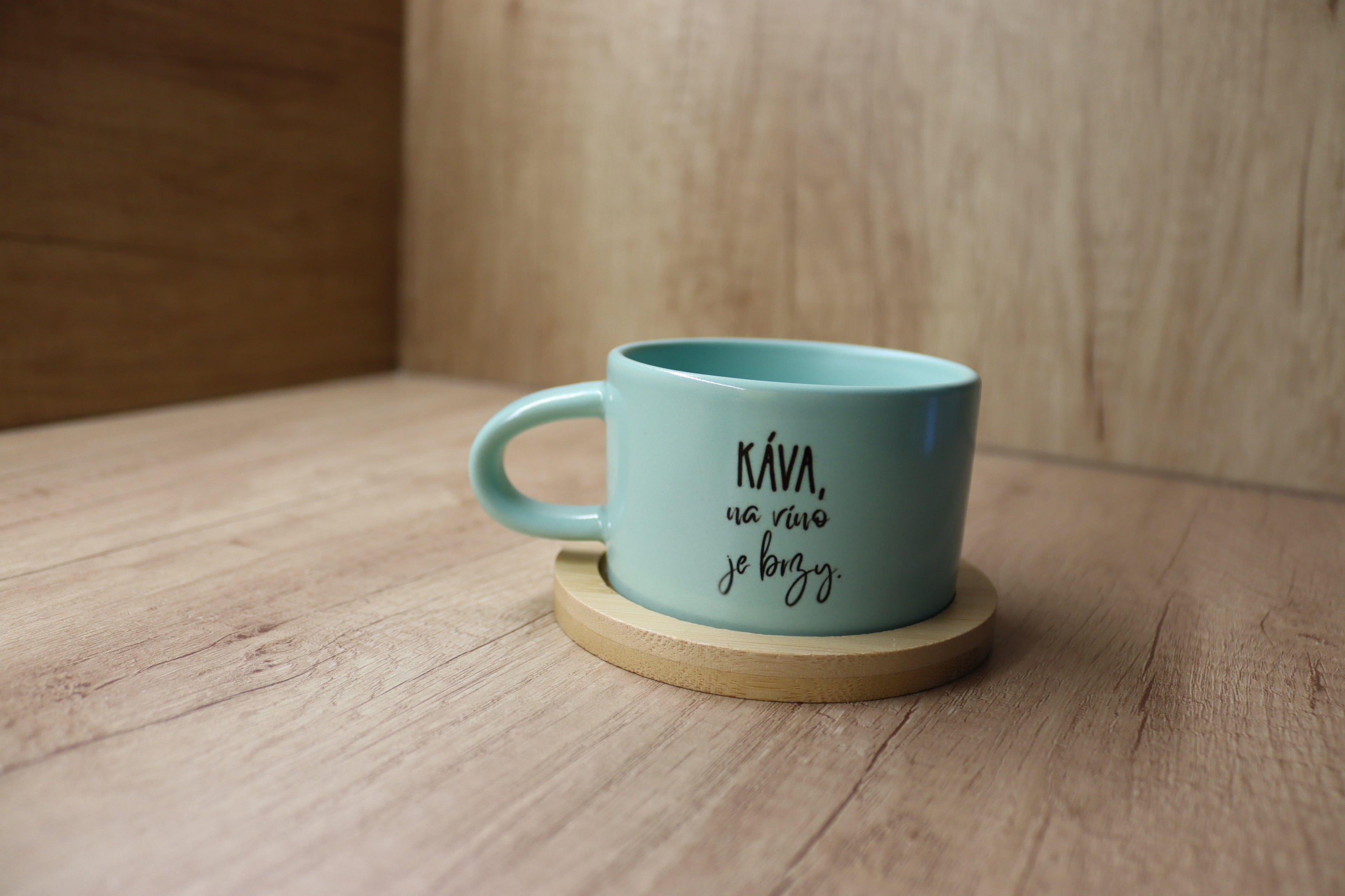 Hrnek "Káva, na víno je brzy"