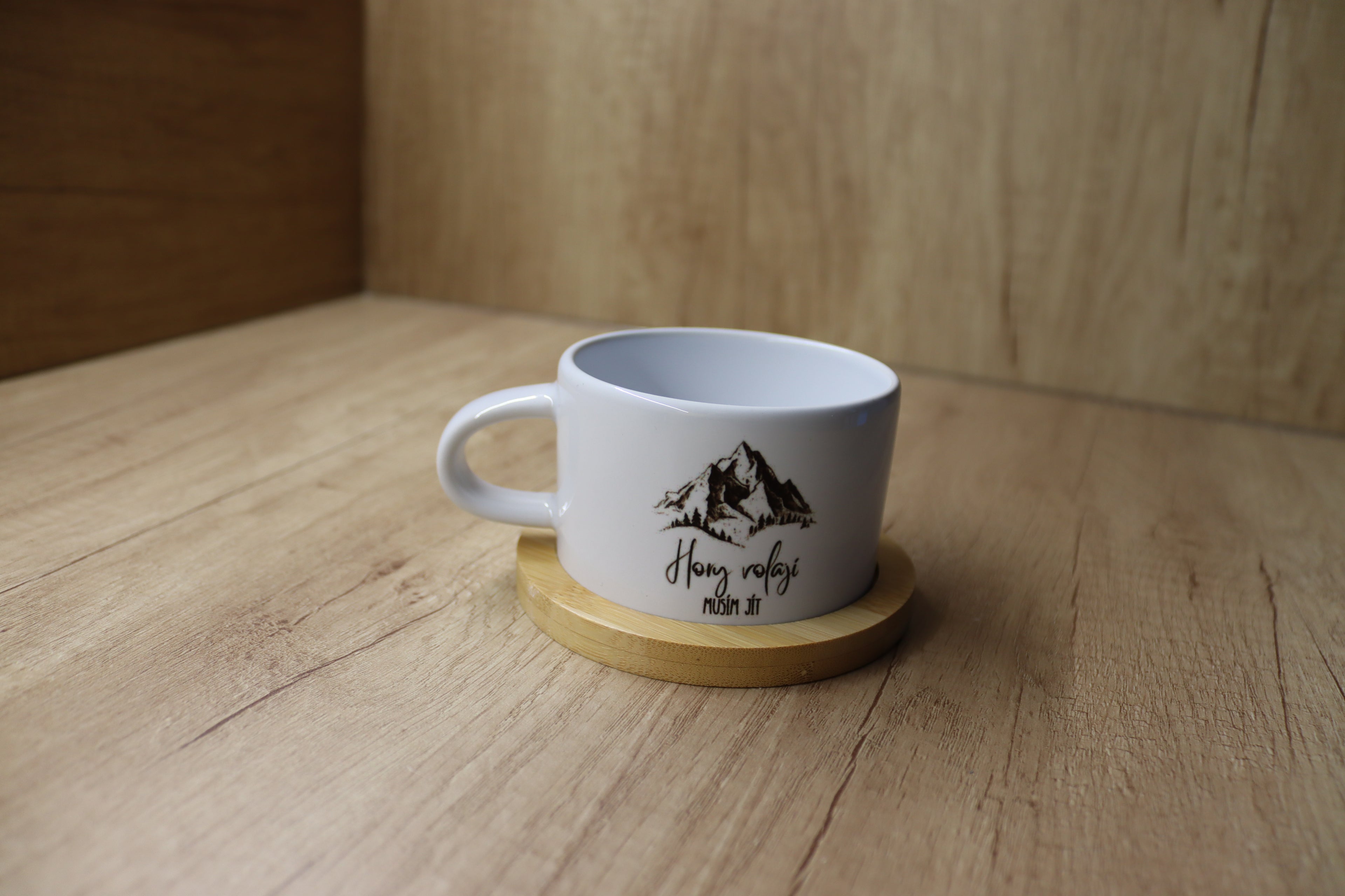 Hrnek "Hory volají, musím jít."