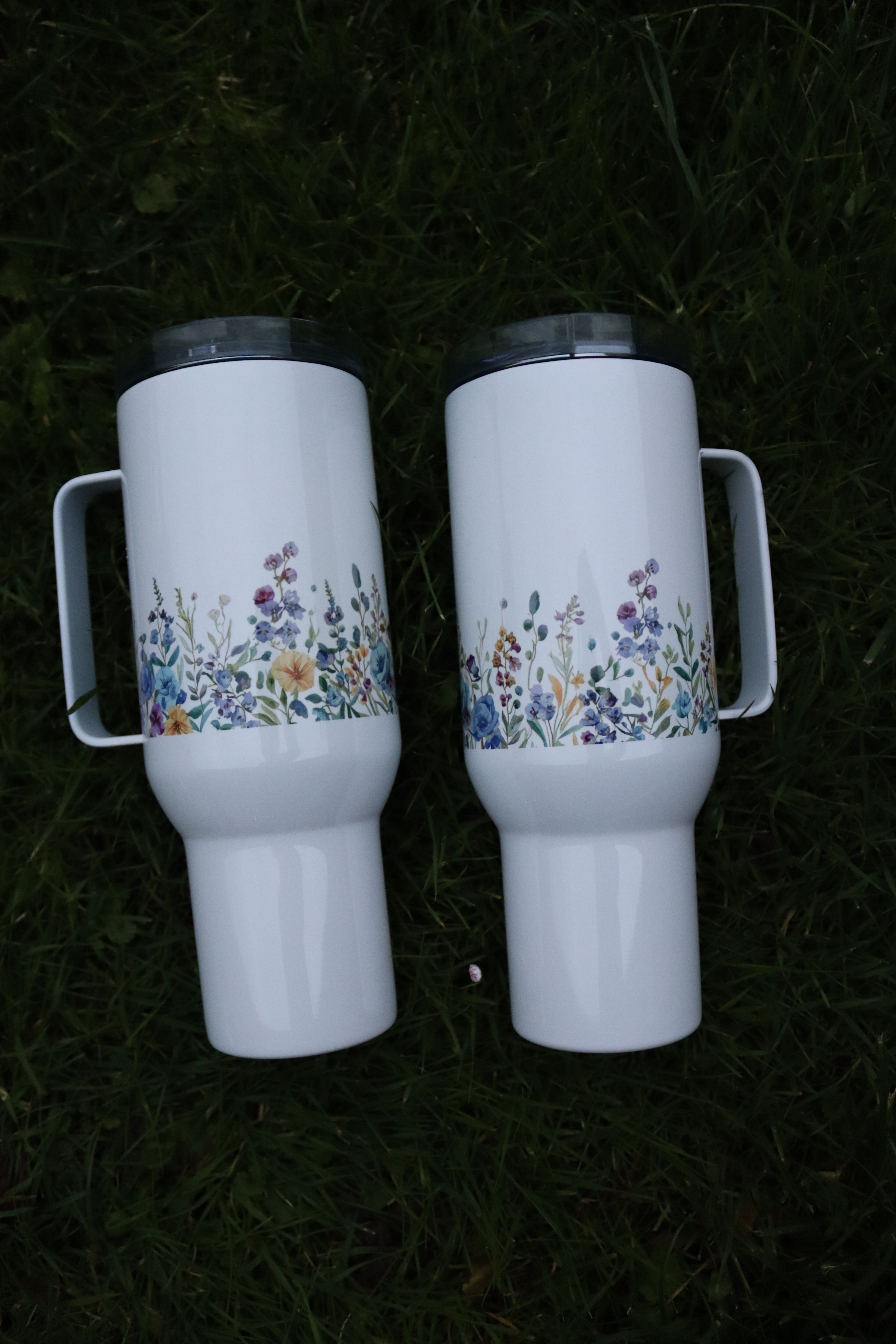 Termohrnek MODRÉ KVÍTÍ